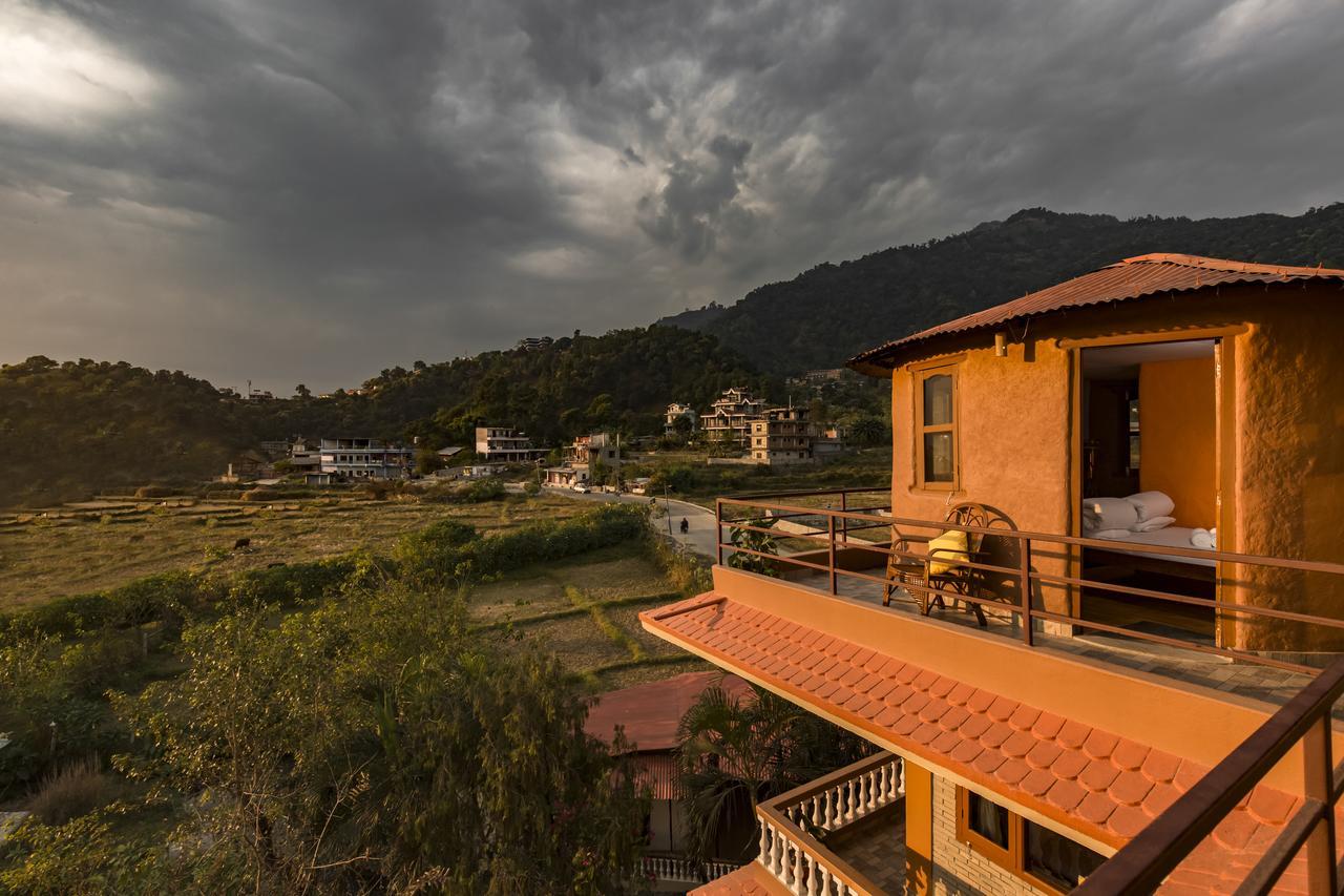 Zostel Pokhara Pansiyon Dış mekan fotoğraf